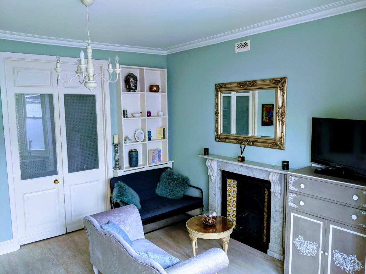 Beautiful One Bedroom Ground Floor Apartment With Parking Exeter Exteriér fotografie